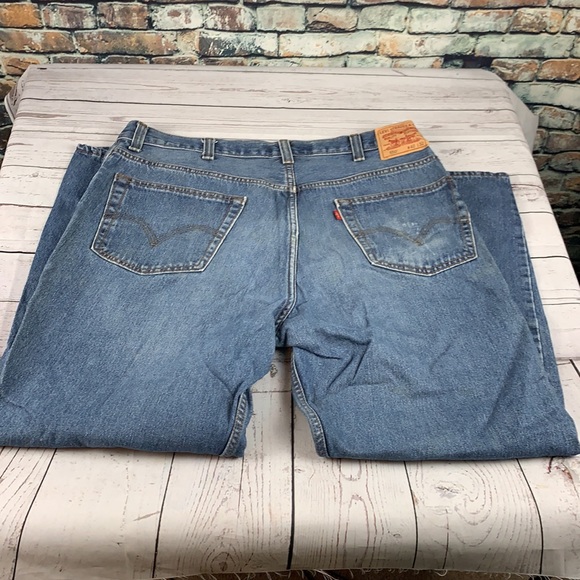 Levi's Other - Levis "550" relaxed fit straight leg blue leans size 42